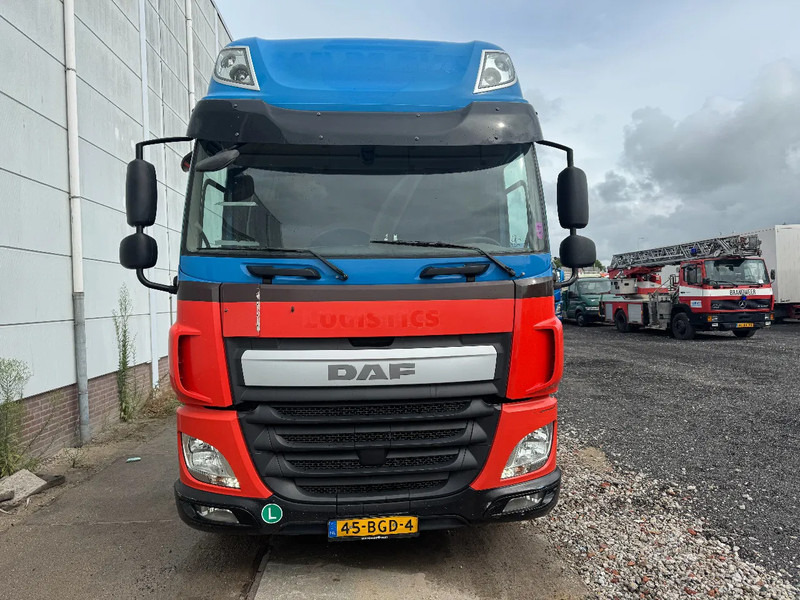 DAF CF 400 4X2 EURO 6 HOLLAND TRUCK - Tracteur routier: photos 2 DAF CF 400 4X2 EURO 6 HOLLAND TRUCK - Tracteur routier: photos 2