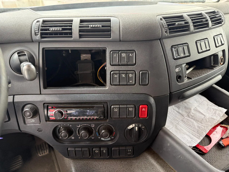 Tracteur routier DAF CF 400 4X2: photos 10 Tracteur routier DAF CF 400 4X2: photos 10