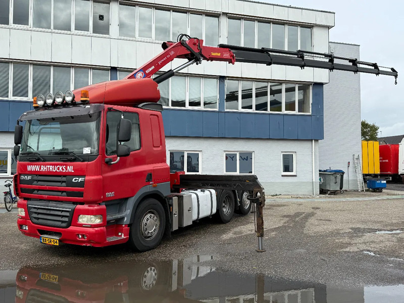 DAF CF 85.410 6X2 EURO 5 + HMF 3000K6 + REMOTE CONTROL - Tracteur routier: photos 2 DAF CF 85.410 6X2 EURO 5 + HMF 3000K6 + REMOTE CONTROL - Tracteur routier: photos 2