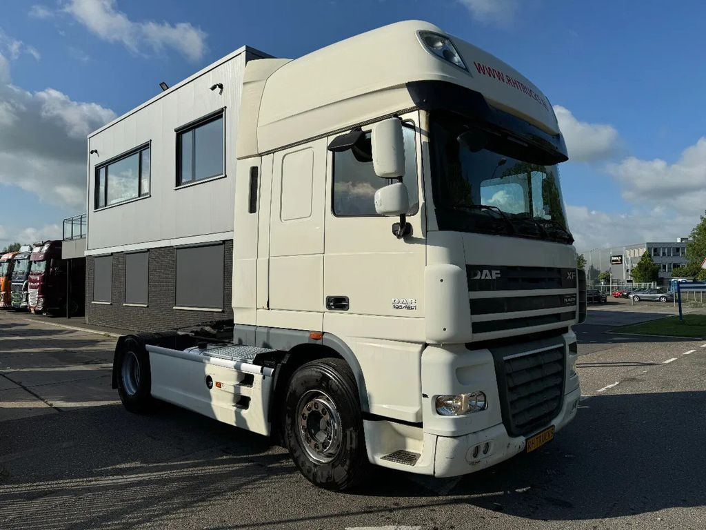 DAF XF 105.460 4X2 EURO 5 HYDRAULIC - Tracteur routier: photos 3 DAF XF 105.460 4X2 EURO 5 HYDRAULIC - Tracteur routier: photos 3