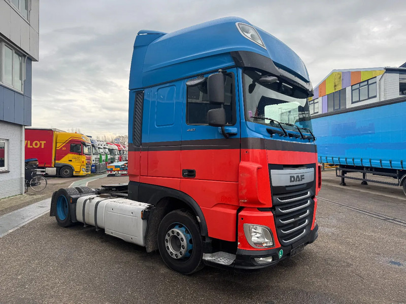 DAF XF 440 4X2 EURO 6 MEGA DOUBLE TANK - Tracteur routier: photos 3 DAF XF 440 4X2 EURO 6 MEGA DOUBLE TANK - Tracteur routier: photos 3