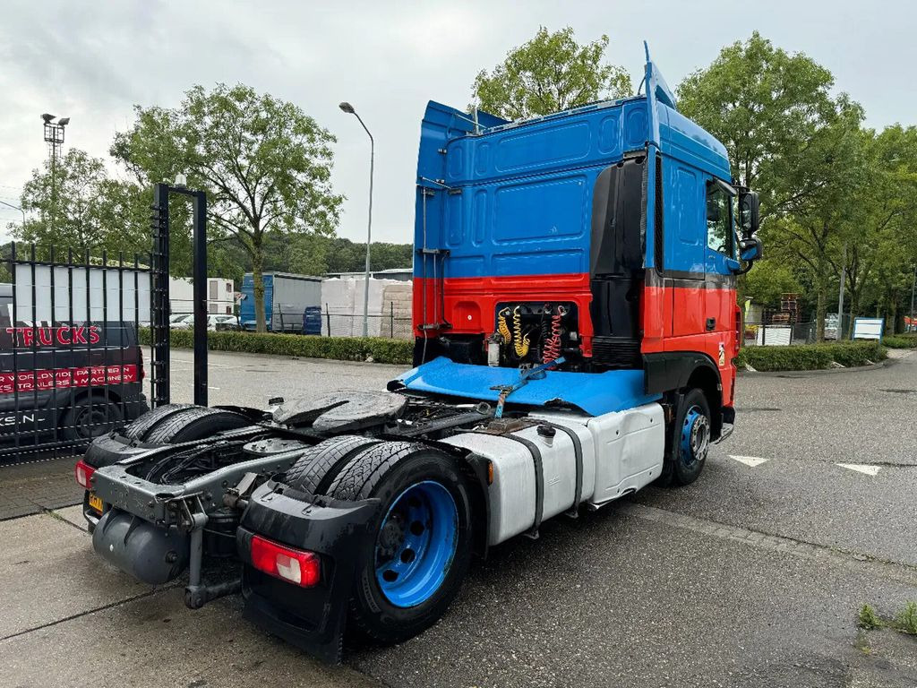 DAF XF 440 4X2 EURO 6 MEGA LOW DECK - Tracteur routier: photos 5 DAF XF 440 4X2 EURO 6 MEGA LOW DECK - Tracteur routier: photos 5