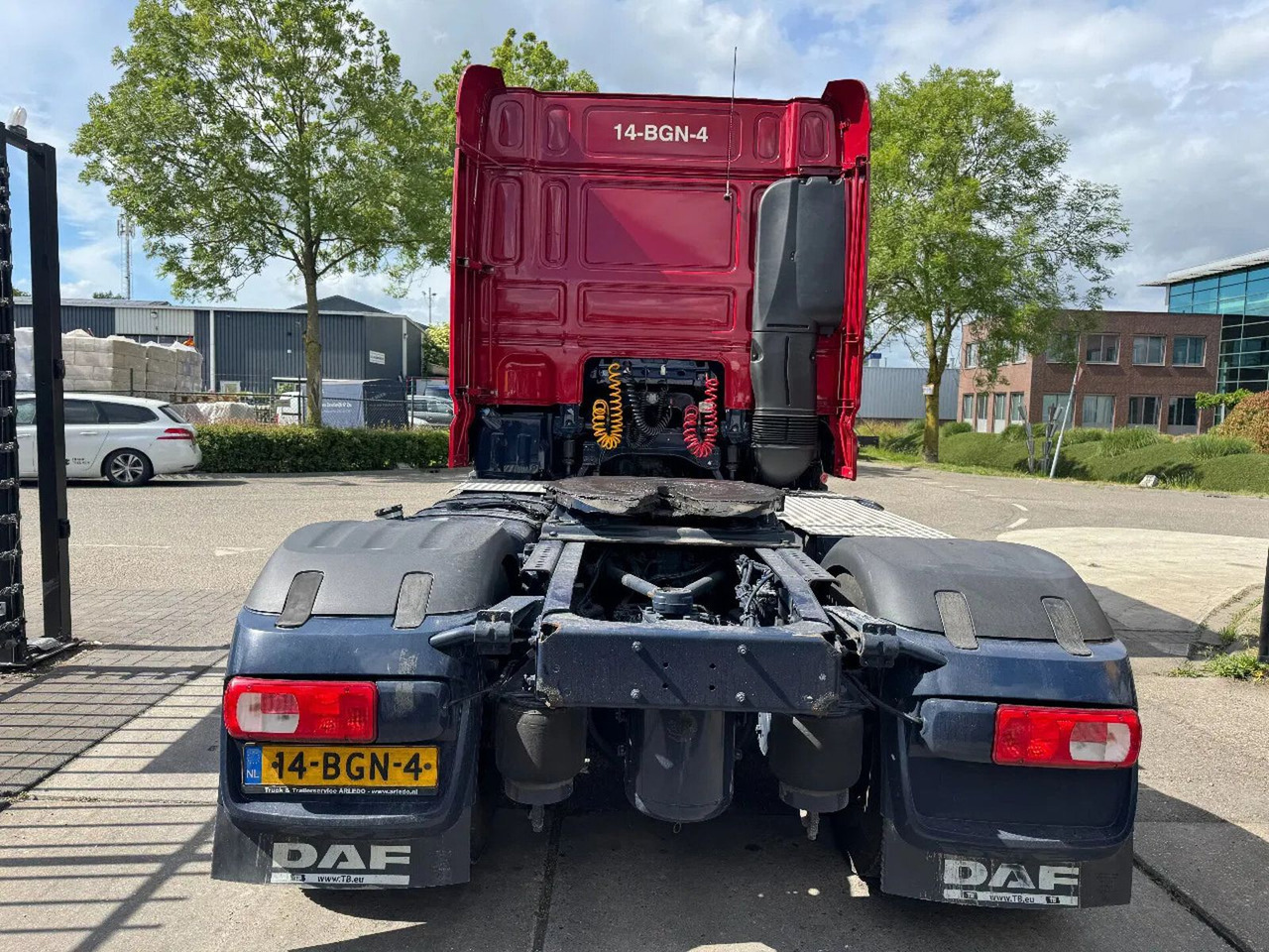 DAF XF 440 4X2 - EURO 6 + TÜV 03-2026 - Tracteur routier: photos 5 DAF XF 440 4X2 - EURO 6 + TÜV 03-2026 - Tracteur routier: photos 5