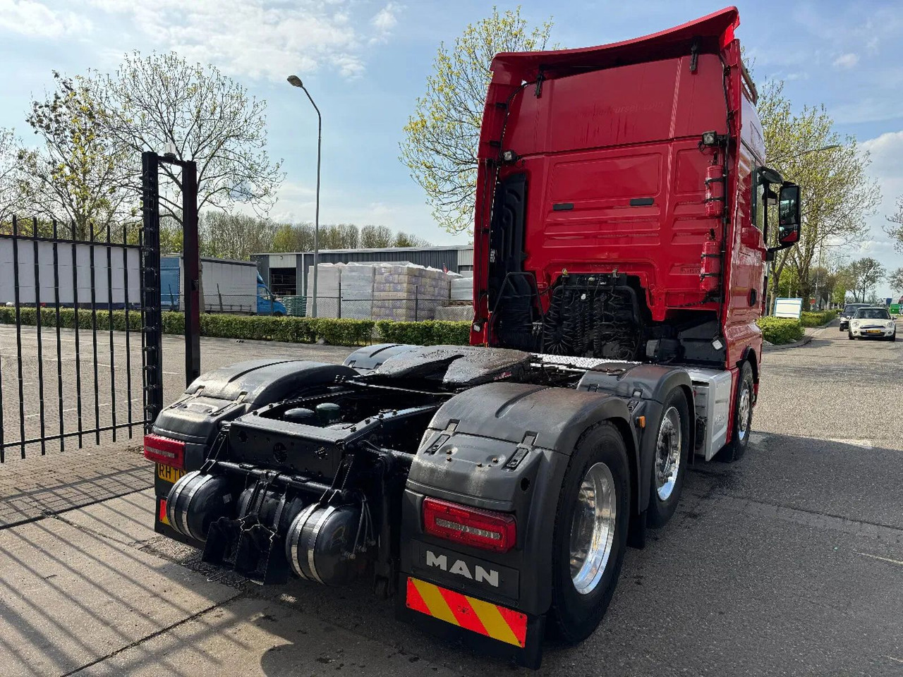 MAN TGX 26.500 6X2 EURO 6 ALCOA SPOILERS 2020 - Tracteur routier: photos 5 MAN TGX 26.500 6X2 EURO 6 ALCOA SPOILERS 2020 - Tracteur routier: photos 5