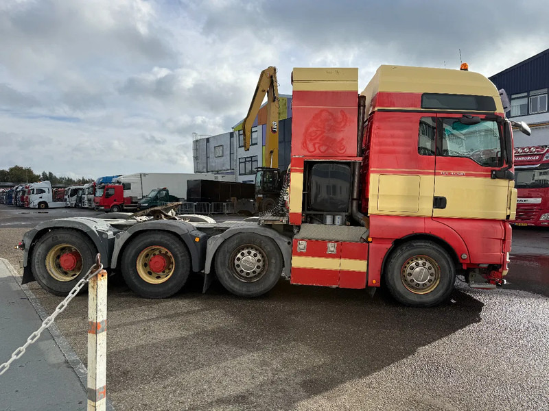 MAN TGX 41.540 8X4 + RETARDER + PTO HYDRAULICS - ONLY 182.827 KM - Tracteur routier: photos 4 MAN TGX 41.540 8X4 + RETARDER + PTO HYDRAULICS - ONLY 182.827 KM - Tracteur routier: photos 4