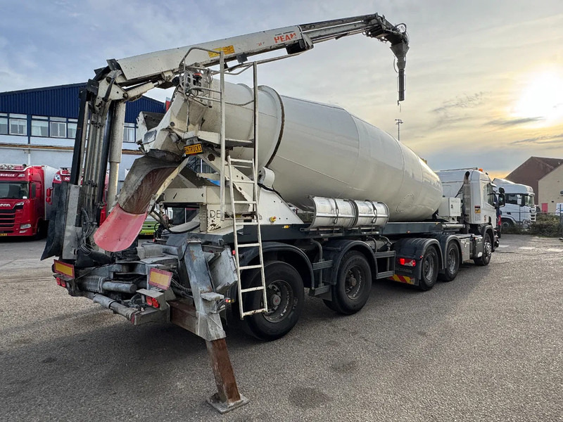 Scania P450 6X4 EURO 6 + DE BUF BETON TRAILER + THEAM BELT - Tracteur routier: photos 3 Scania P450 6X4 EURO 6 + DE BUF BETON TRAILER + THEAM BELT - Tracteur routier: photos 3