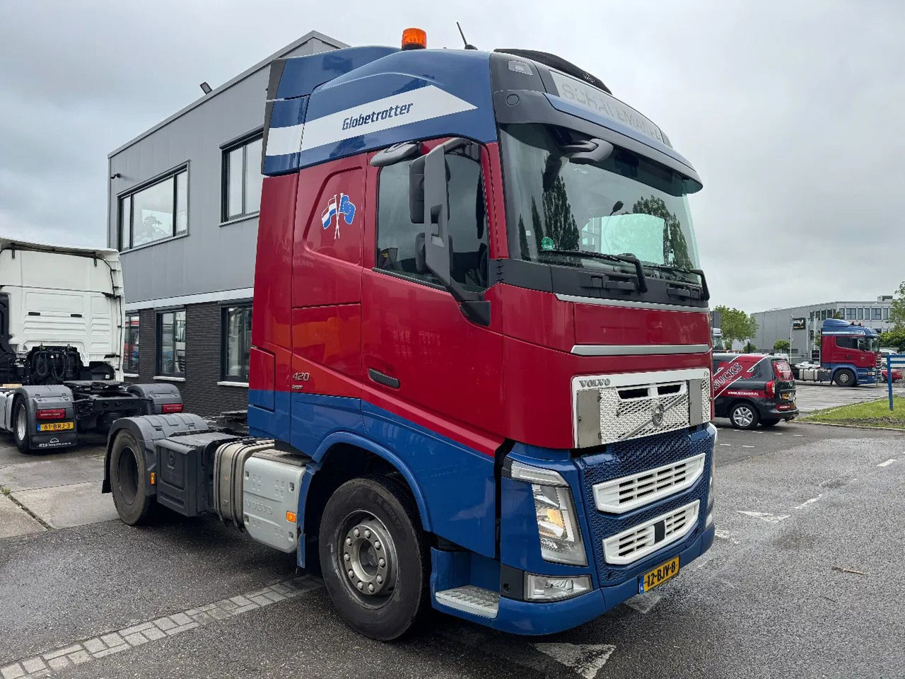 Volvo FH 420 4X2 SPOILERS STANDKLIMA EURO 6 2017 - Tracteur routier: photos 3 Volvo FH 420 4X2 SPOILERS STANDKLIMA EURO 6 2017 - Tracteur routier: photos 3