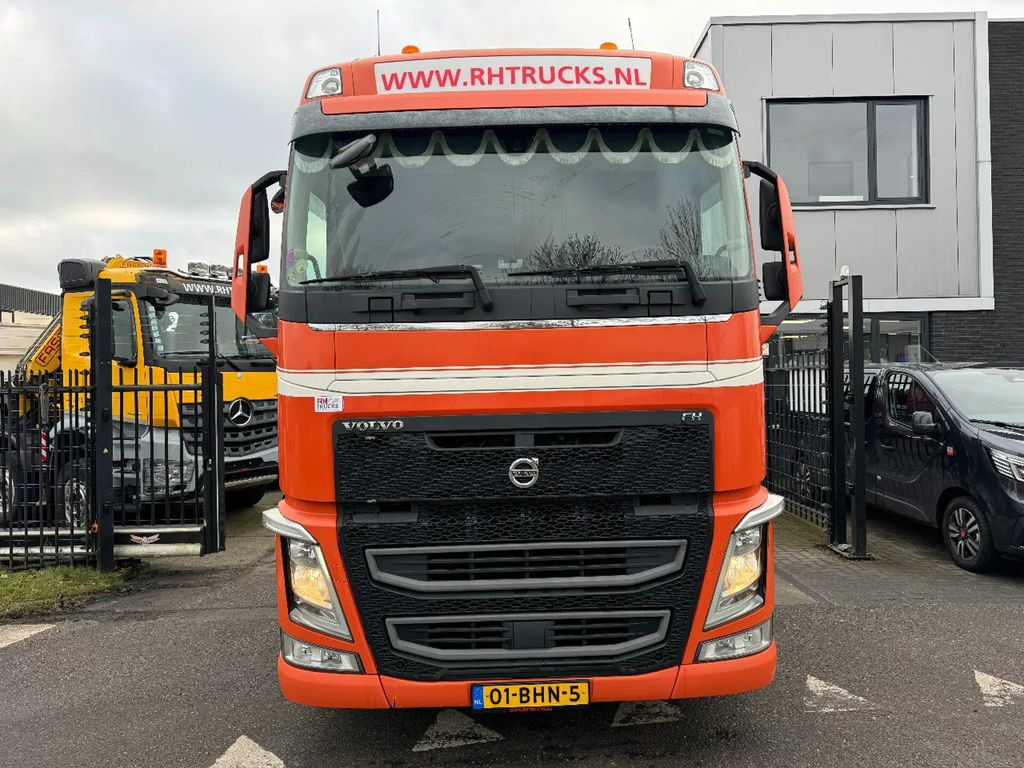 Volvo FH 460 4X2 EURO 6 PARK COOL TÜV TILL 10-2025 - Tracteur routier: photos 2 Volvo FH 460 4X2 EURO 6 PARK COOL TÜV TILL 10-2025 - Tracteur routier: photos 2