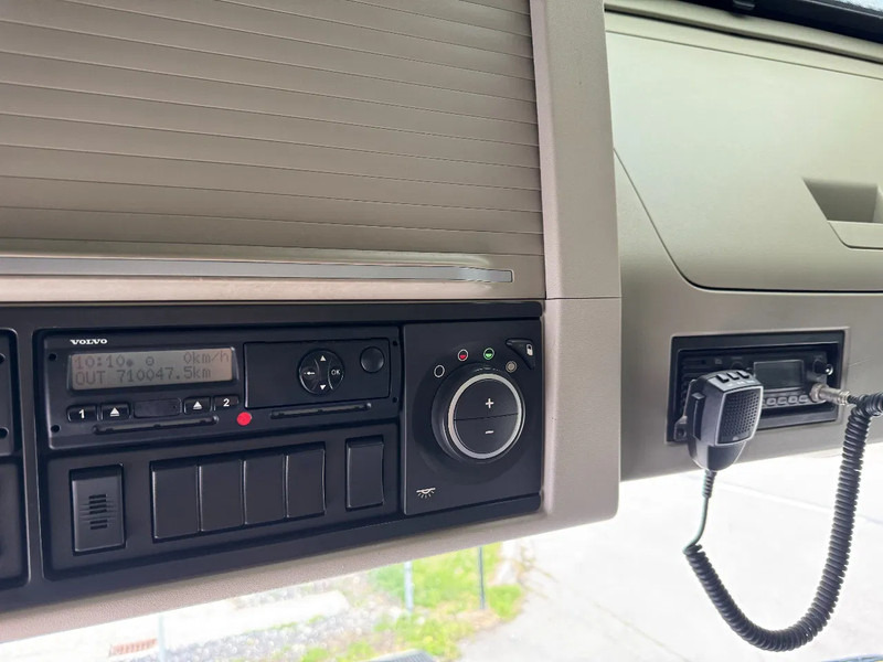 Tracteur routier Volvo FH 460 6X2 PALFINGER 2300 + REMOTE CONTROL: photos 16 Tracteur routier Volvo FH 460 6X2 PALFINGER 2300 + REMOTE CONTROL: photos 16