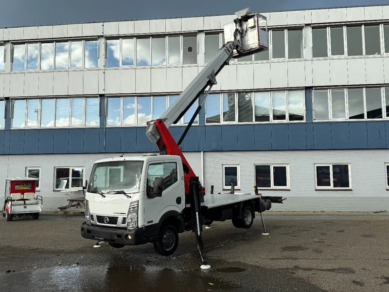 Nissan Cabstar 35.12 + PALFINGER 20 METER - AERIAL PLATFORM - Véhicule utilitaire: photos 3 Nissan Cabstar 35.12 + PALFINGER 20 METER - AERIAL PLATFORM - Véhicule utilitaire: photos 3