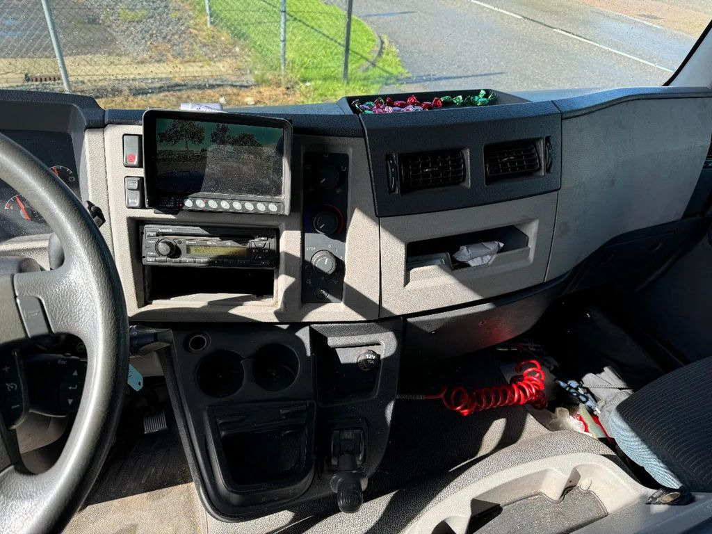 Châssis cabine Volvo FL 240 4X2 - EURO 5 - TÜV 08-2025: photos 14