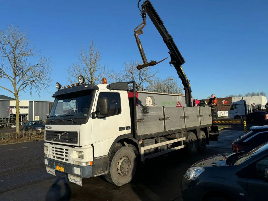 Volvo FM 12.340 6X2 - EURO 3 + PALFINGER PK15002 + LIF - Camion plateau, Camion grue: photos 1 Volvo FM 12.340 6X2 - EURO 3 + PALFINGER PK15002 + LIF - Camion plateau, Camion grue: photos 1