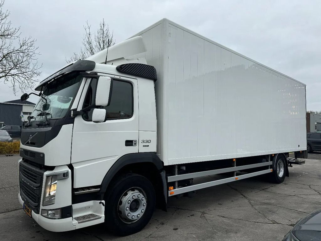 Volvo FM 330 4X2 - EURO 6 + DHOLLANDIA LIFT + ONLY 500 - Camion fourgon: photos 1 Volvo FM 330 4X2 - EURO 6 + DHOLLANDIA LIFT + ONLY 500 - Camion fourgon: photos 1