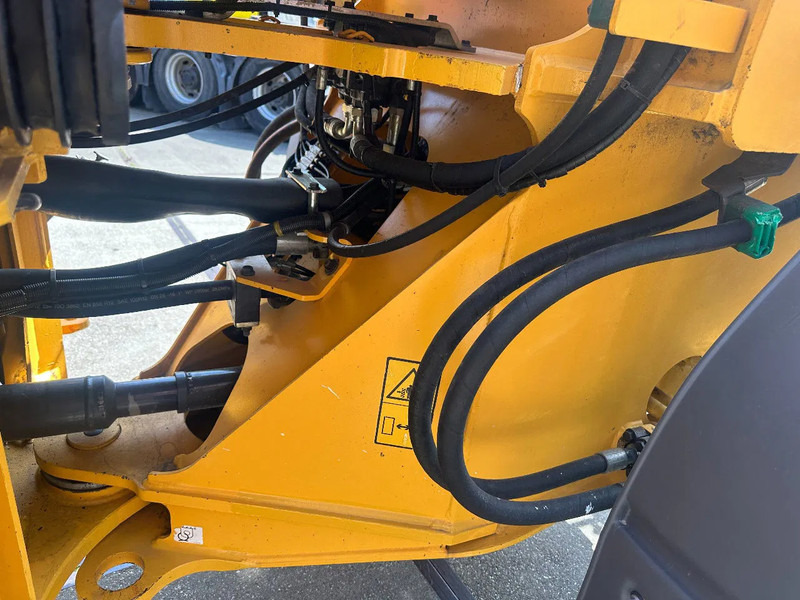 Volvo L60H , CE, 31359 HOURS, AUXILIARY HYDRAULICS, AIR CONDITIONER - crédit-bail Volvo L60H , CE, 31359 HOURS, AUXILIARY HYDRAULICS, AIR CONDITIONER: photos 17