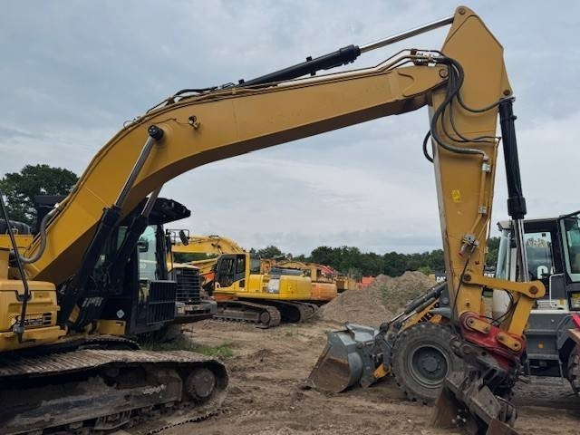 CAT 326 F L - Pelle sur chenille: photos 4 CAT 326 F L - Pelle sur chenille: photos 4