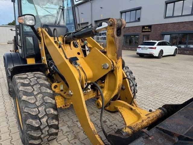 CAT 908 H - Chargeuse sur pneus: photos 5 CAT 908 H - Chargeuse sur pneus: photos 5