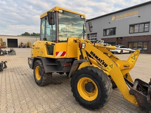 Chargeuse sur pneus Komatsu WA 65-3: photos 6