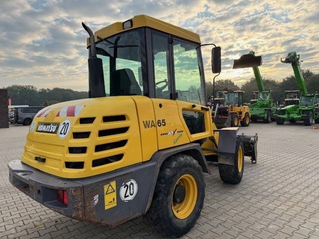 Chargeuse sur pneus Komatsu WA 65-3: photos 7