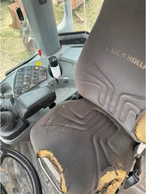 Chargeuse sur pneus New Holland W 110 B W 110 B: photos 9