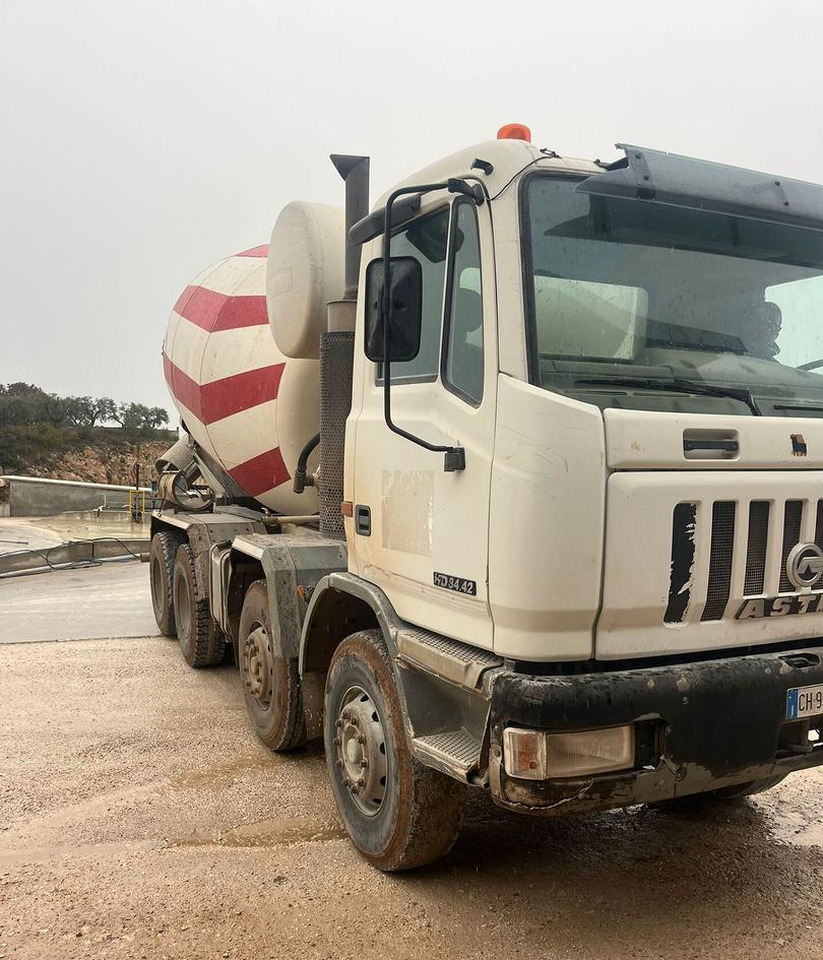 Autobetoniera Astra HD7 84 42 - Autre matériel: photos 5 Autobetoniera Astra HD7 84 42 - Autre matériel: photos 5