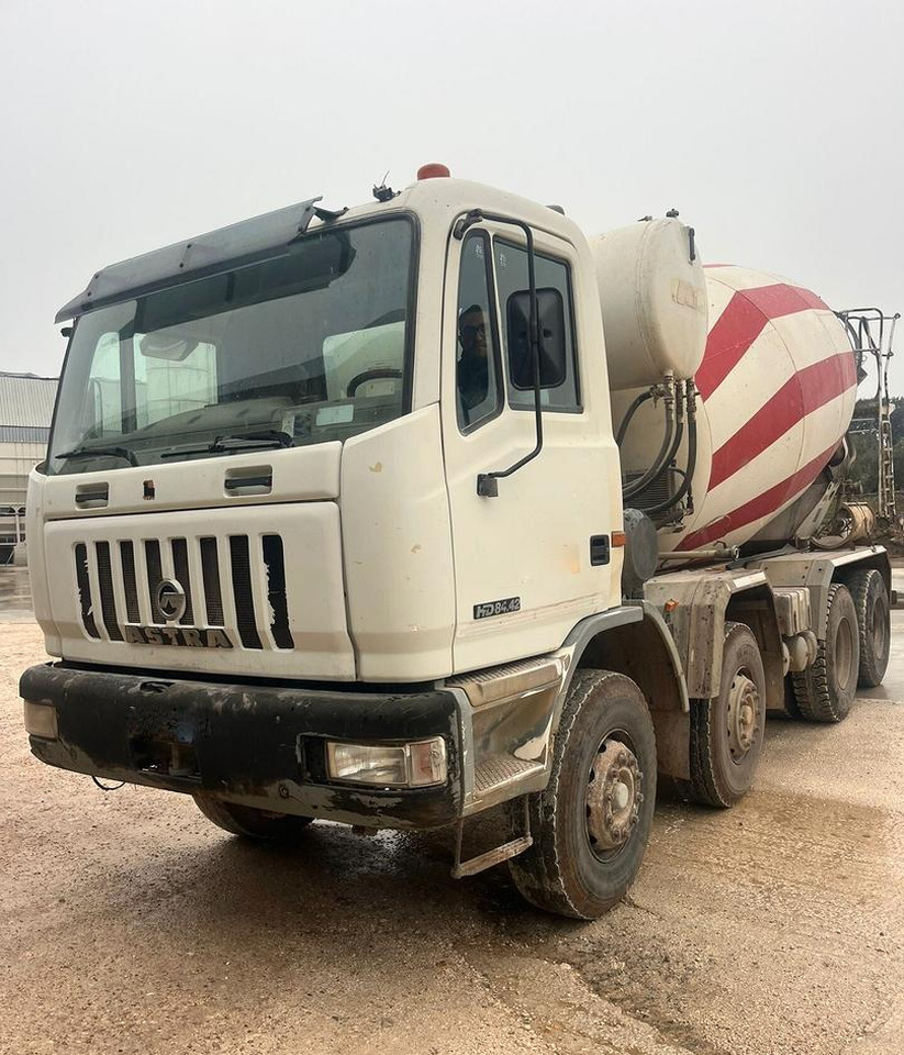 Autobetoniera Astra HD7 84 42 - Autre matériel: photos 4 Autobetoniera Astra HD7 84 42 - Autre matériel: photos 4