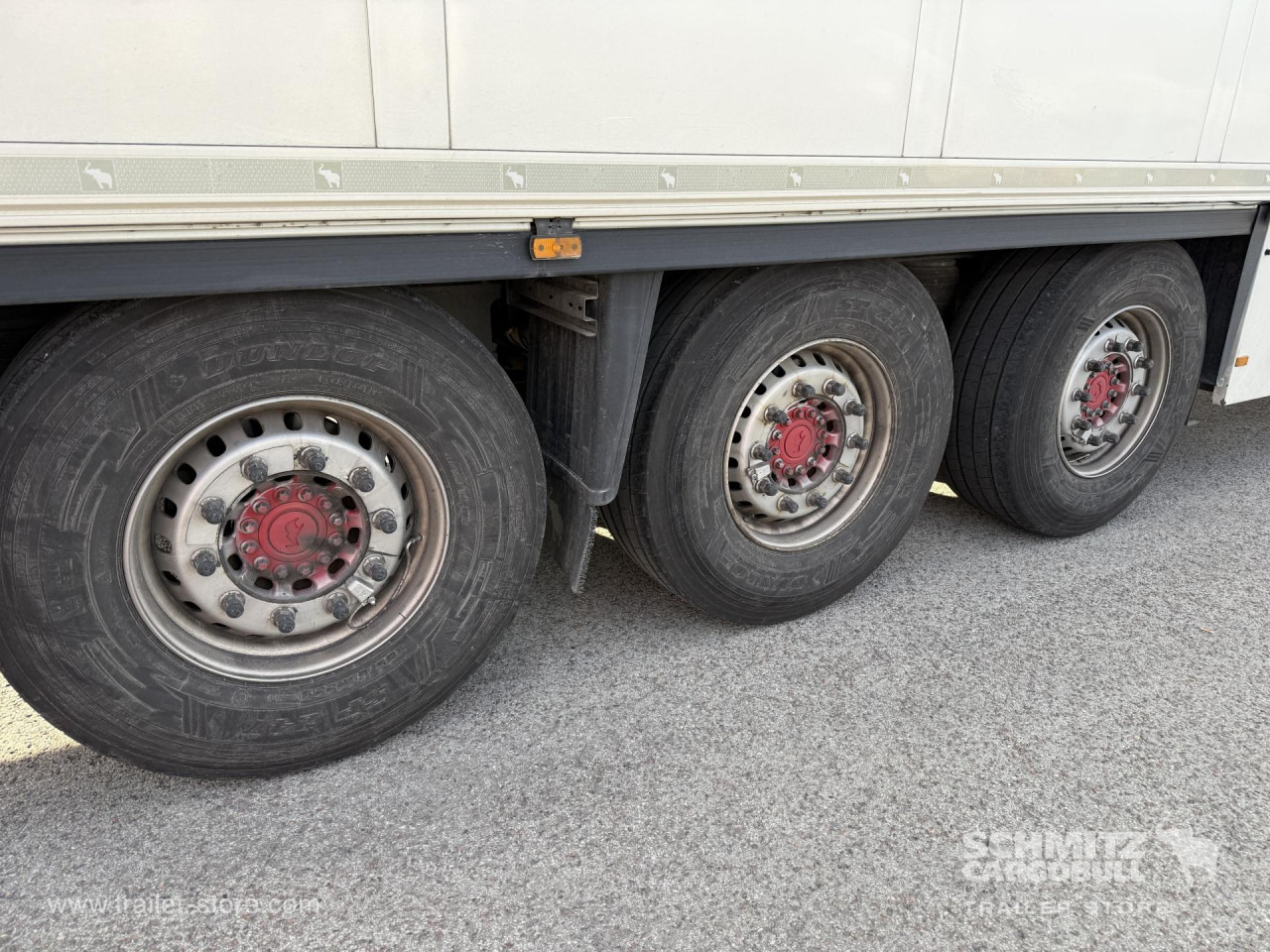 SCHMITZ Reefer Standard Double deck - Semi-remorque isothermique: photos 3 SCHMITZ Reefer Standard Double deck - Semi-remorque isothermique: photos 3