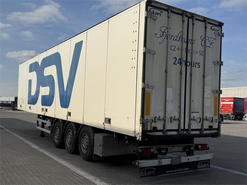 Semi-remorque fourgon Ekeri 33 pl.: photos 8