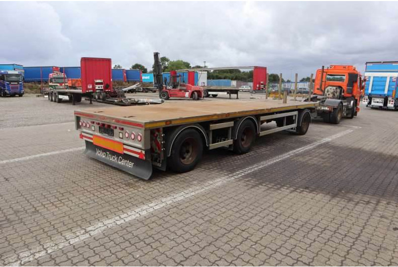 HFR Flatbed/Flachbettanhänger/Ladanhænger - Remorque plateau: photos 3 HFR Flatbed/Flachbettanhänger/Ladanhænger - Remorque plateau: photos 3
