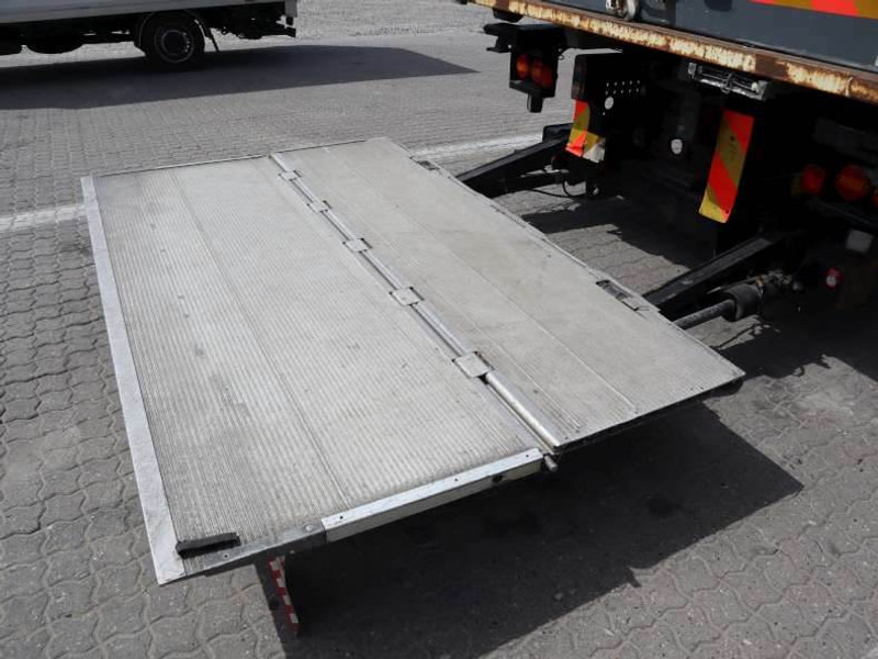 MAN TGX 18.480 Eftermonteret partikelfilter - Camion porte-conteneur/ Caisse mobile: photos 5 MAN TGX 18.480 Eftermonteret partikelfilter - Camion porte-conteneur/ Caisse mobile: photos 5