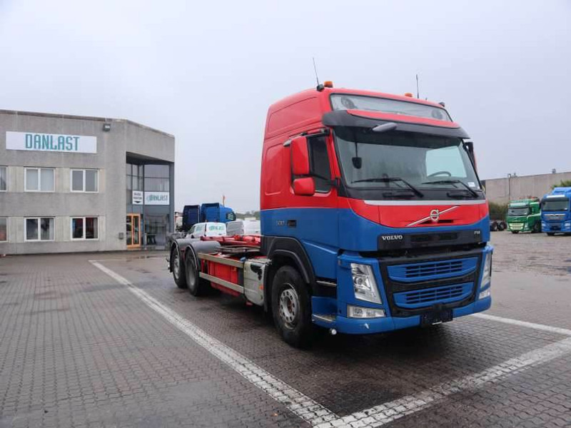 Volvo FM 500 EURO 6 - Camion - système de câble: photos 2 Volvo FM 500 EURO 6 - Camion - système de câble: photos 2