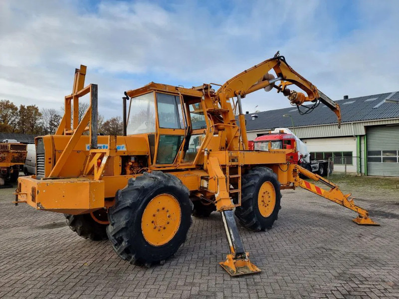 Elctrovar Waterdrill - waterboor - Grounddrill - 4x4 - Grue automotrice lente: photos 2 Elctrovar Waterdrill - waterboor - Grounddrill - 4x4 - Grue automotrice lente: photos 2
