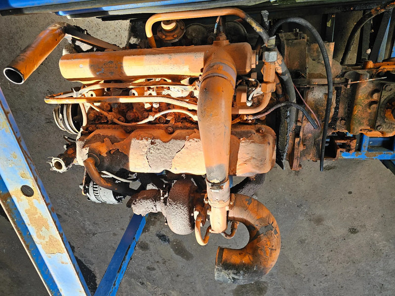Ford TMC - Moteur pour Camion: photos 4 Ford TMC - Moteur pour Camion: photos 4