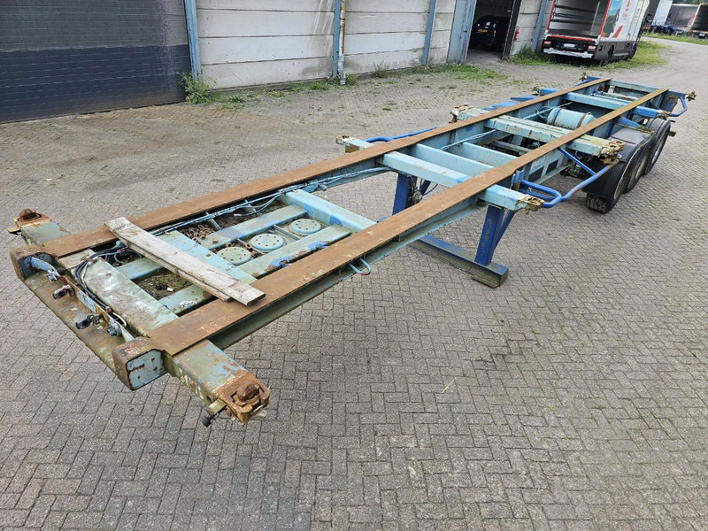 Fruehauf STEELSPRING - Drum - Semi-remorque porte-conteneur/ Caisse mobile: photos 1 Fruehauf STEELSPRING - Drum - Semi-remorque porte-conteneur/ Caisse mobile: photos 1