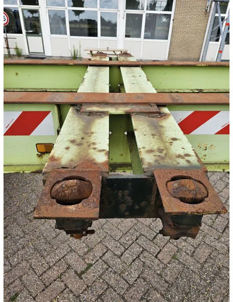 Semi-remorque porte-conteneur/ Caisse mobile Fruehauf Steelspring - Drumbrakes: photos 12 Semi-remorque porte-conteneur/ Caisse mobile Fruehauf Steelspring - Drumbrakes: photos 12