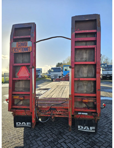 Gheysen en Verpoort 30T - Remorque porte-engin surbaissée: photos 4 Gheysen en Verpoort 30T - Remorque porte-engin surbaissée: photos 4