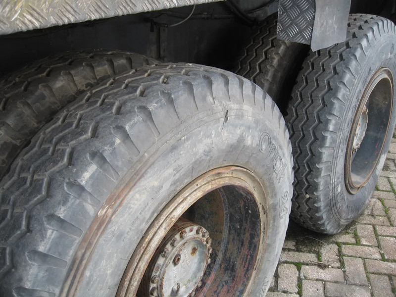 Grue tout-terrain Grove Coles TM 80/88 T: photos 9 Grue tout-terrain Grove Coles TM 80/88 T: photos 9