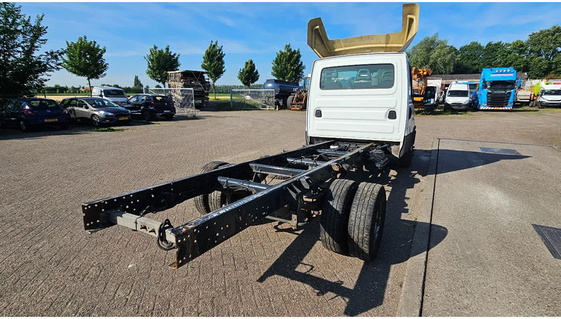 Iveco Daily IS70CI2BA - Châssis cabine: photos 5 Iveco Daily IS70CI2BA - Châssis cabine: photos 5