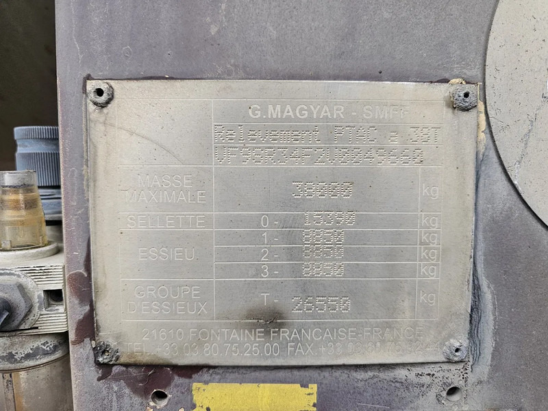 Semi-remorque citerne Magyar RVS - INOX - 38.5 M3- 7 Comp.: photos 13 Semi-remorque citerne Magyar RVS - INOX - 38.5 M3- 7 Comp.: photos 13