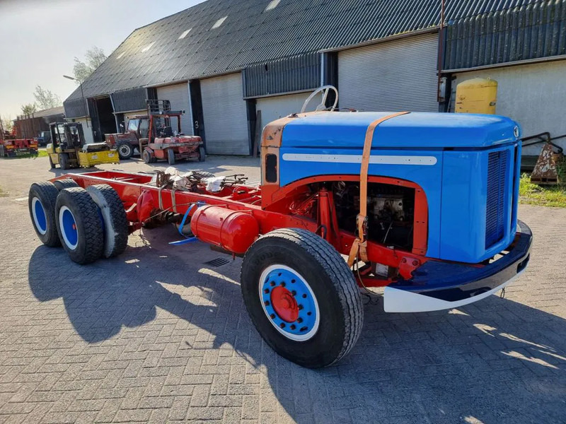 Scania LS56 LS 5646 - Châssis cabine: photos 4 Scania LS56 LS 5646 - Châssis cabine: photos 4