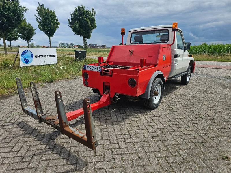 Toyota Land Cruiser LB71MOD - Voiture: photos 5 Toyota Land Cruiser LB71MOD - Voiture: photos 5