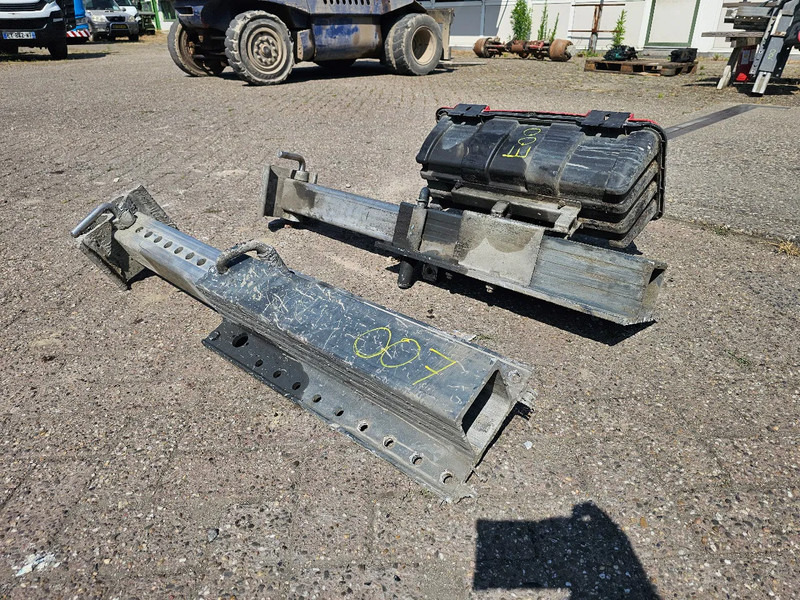 Jost Aluminium trailer steunpoot - 25KG - Frame/ Châssis pour Camion: photos 5 Jost Aluminium trailer steunpoot - 25KG - Frame/ Châssis pour Camion: photos 5