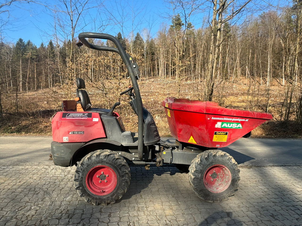 AUSA D 150 AHG - Mini tombereau: photos 2 AUSA D 150 AHG - Mini tombereau: photos 2