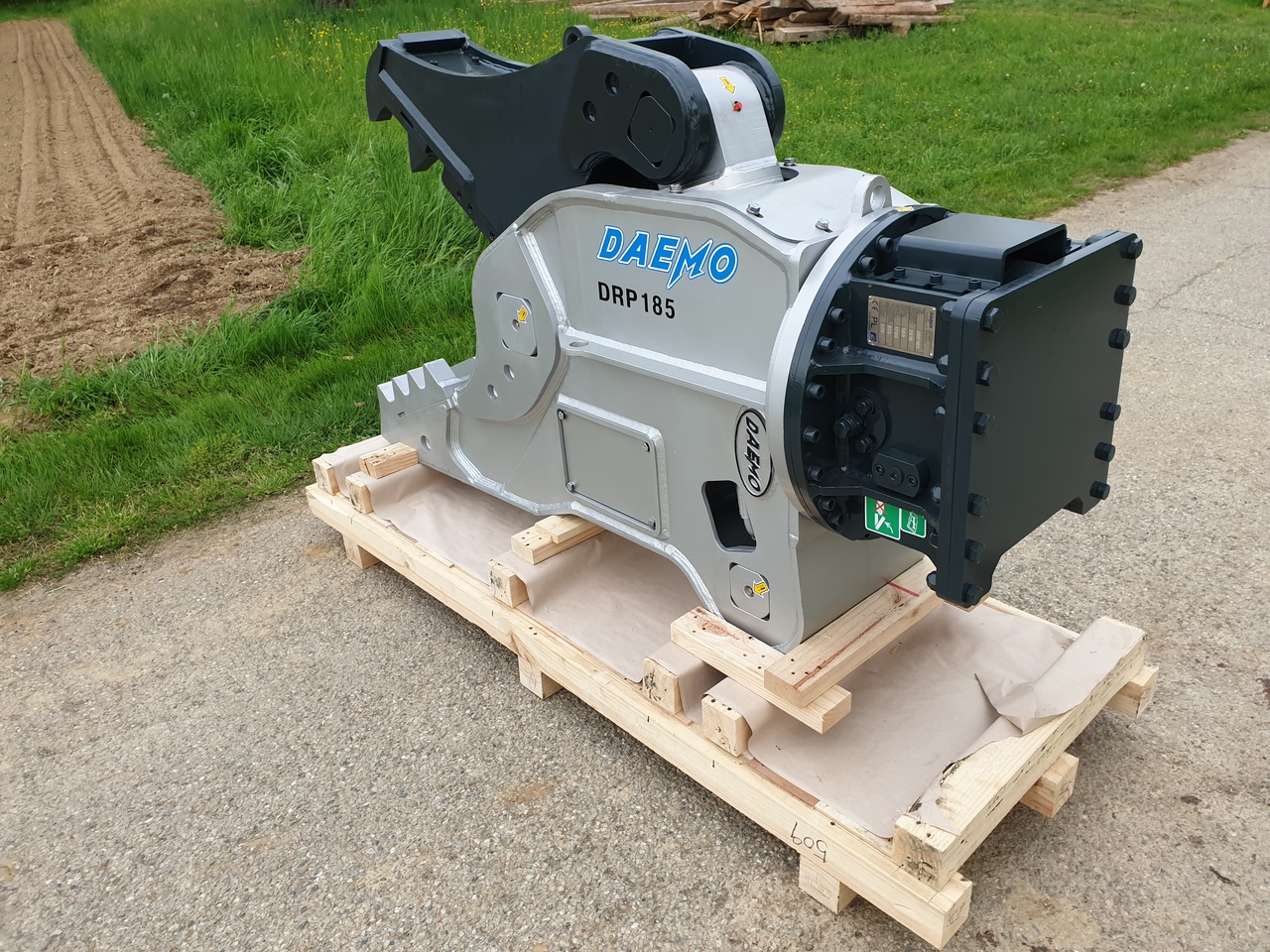 Daemo DRP 185 Pulverizer - Accessoire pour Pelle: photos 3 Daemo DRP 185 Pulverizer - Accessoire pour Pelle: photos 3