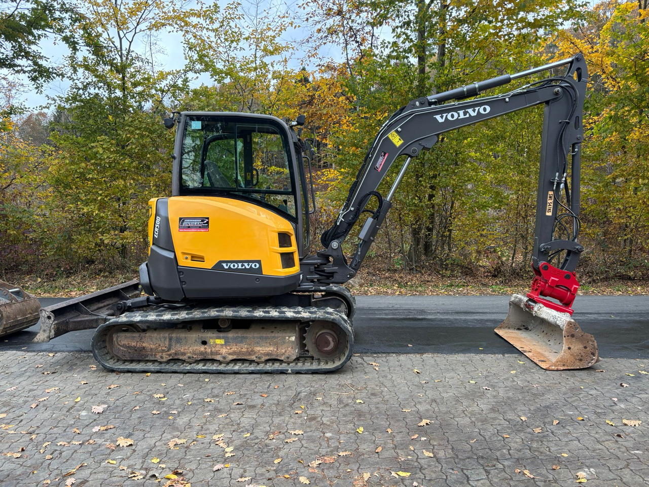 VOLVO ECR 50 D - Mini pelle: photos 2 VOLVO ECR 50 D - Mini pelle: photos 2