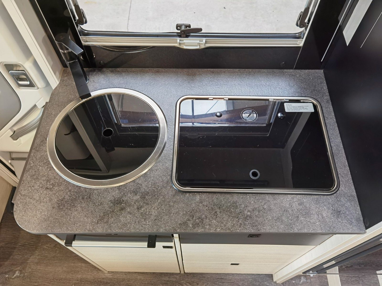 Camping-car profilé Chausson 627 GA TITANIUM -PREMIUM /EINZELBETTEN & HUBBETT: photos 18