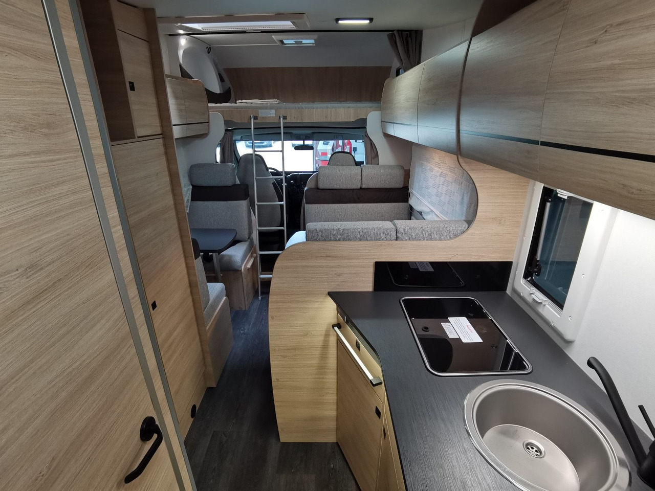 Camping-car capucine Chausson C 656 FIRST LINE /-2025- / 140PS / ETAGENBETTEN: photos 18