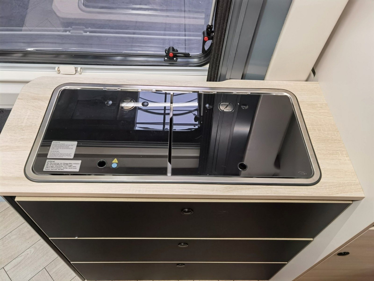 Fourgon aménagé Chausson V690 SPORT LINE / -2026- / XXL-HUBBETT E-BIKE GA: photos 18