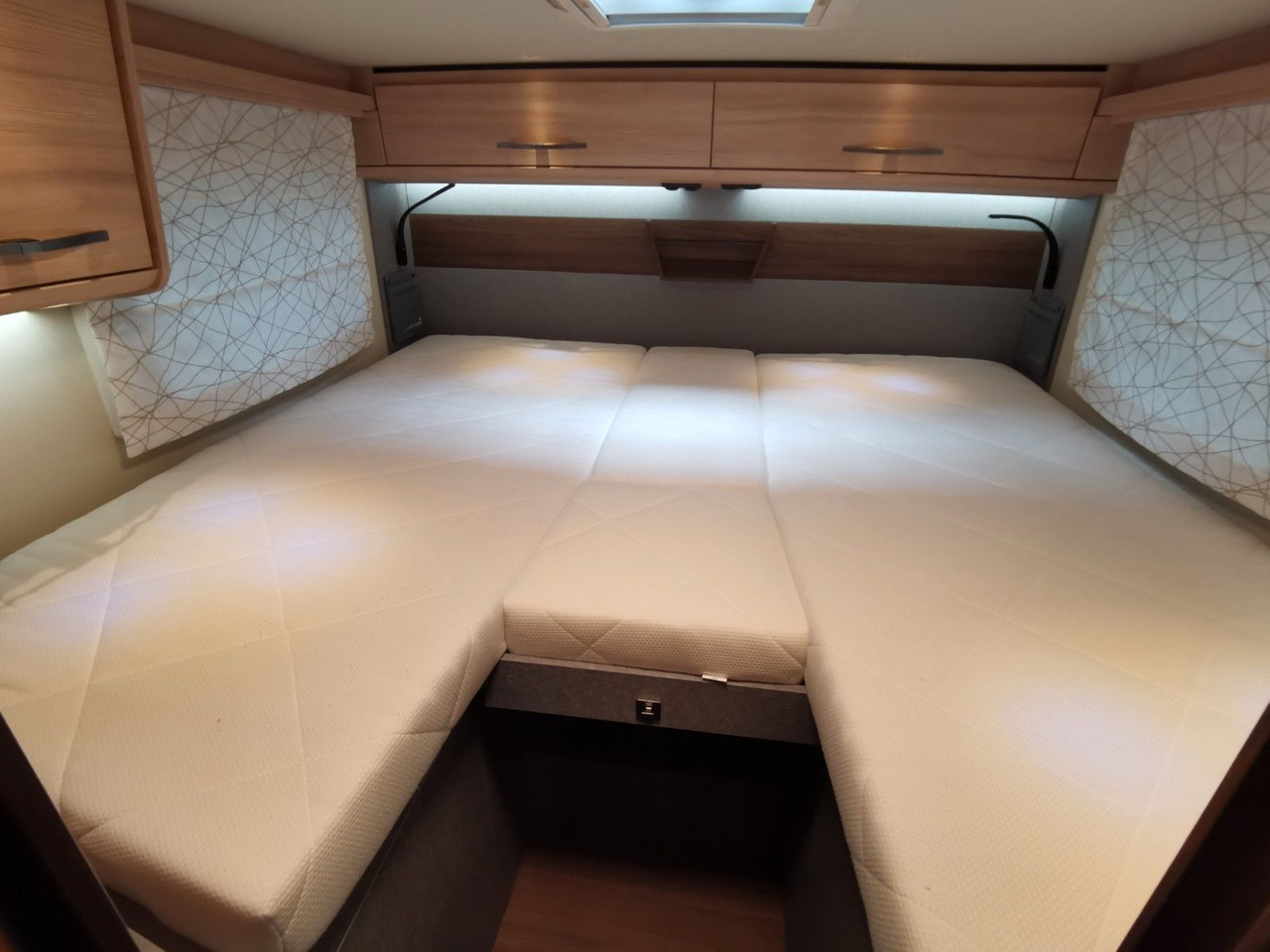Camping-car intégral Eura Mobil INTEGRA LINE 720 EB /-2026-/180-8G/ EINZELBETTEN: photos 21