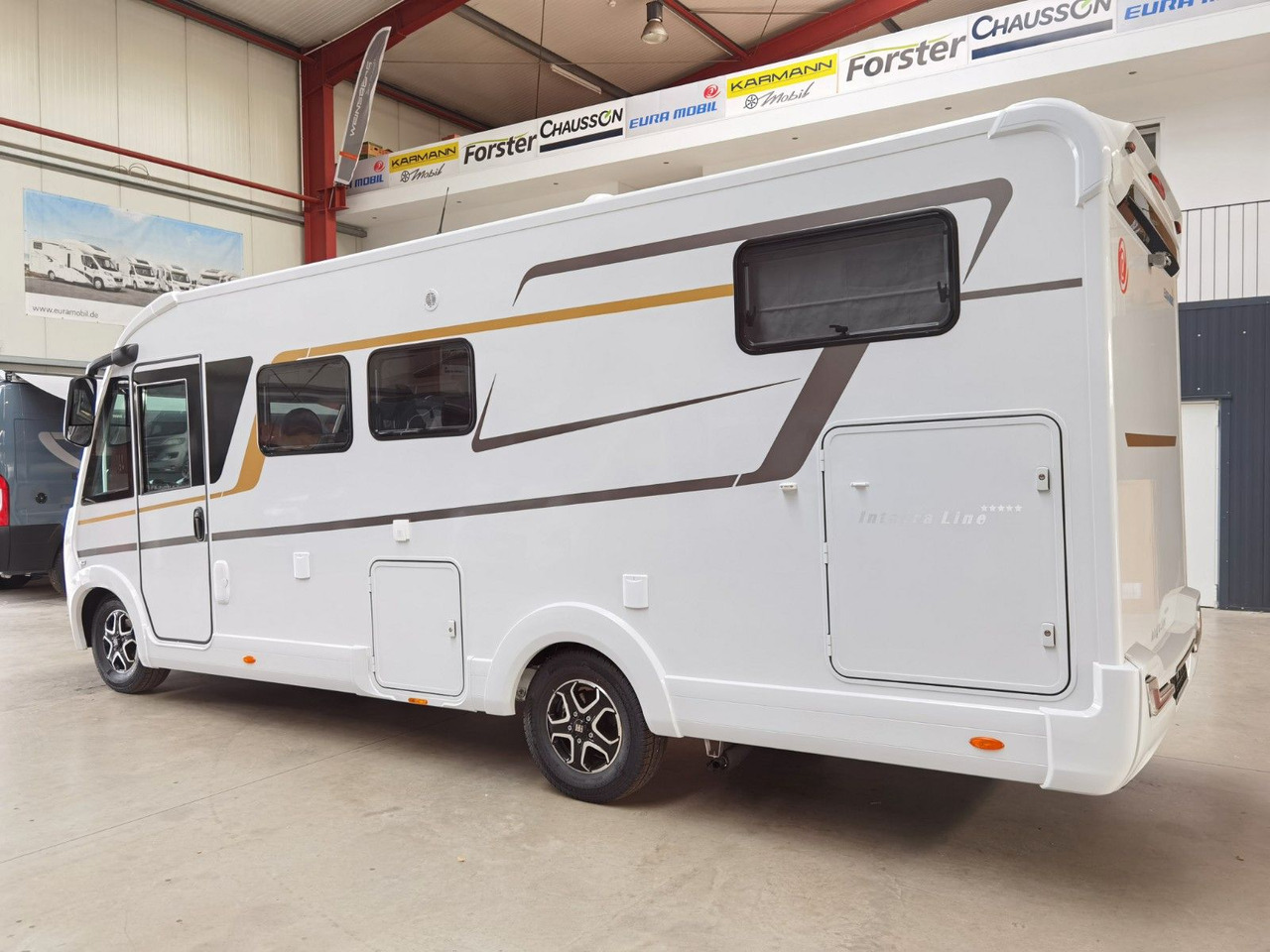 Eura Mobil INTEGRA LINE 720 EB /-2026- /8G-180PS/PLUS-PAKET - Camping-car intégral: photos 5 Eura Mobil INTEGRA LINE 720 EB /-2026- /8G-180PS/PLUS-PAKET - Camping-car intégral: photos 5