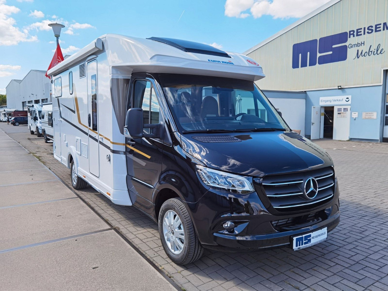 Camping-car profilé Eura Mobil PROFILA T 726 EB - MODELL 2025 -MONDIAL PLUS & S: photos 9 Camping-car profilé Eura Mobil PROFILA T 726 EB - MODELL 2025 -MONDIAL PLUS & S: photos 9